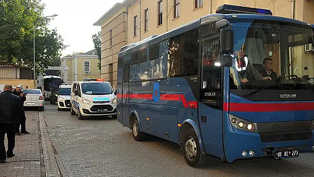 FETÖ'den tutuklu sayısı 40 bin 832