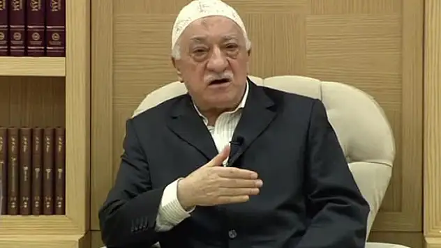 FETÖ elebaşı Gülen'den referandum talimatı