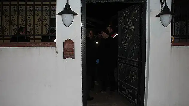 FETÖ elebaşı Gülen'in Edirne'deki evinde arama yapıldı