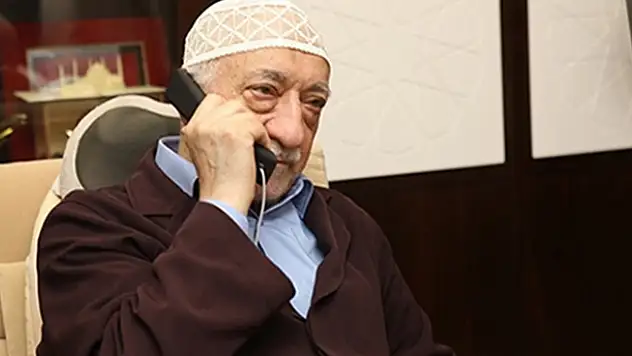 FETÖ elebaşı Gülen: Normal telefonla konuşanlar hizmete ihanet etmiş olur