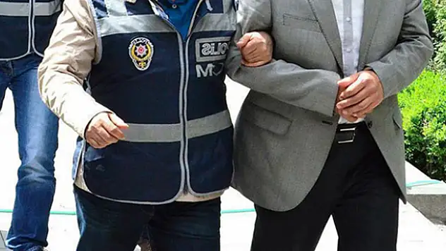FETÖ'nün emniyet yapılanmasına operasyon: 17 gözaltı