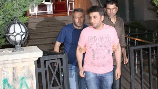 FETÖ'nün hücre evine, sattığı televizyonu kurmaya gitmiş