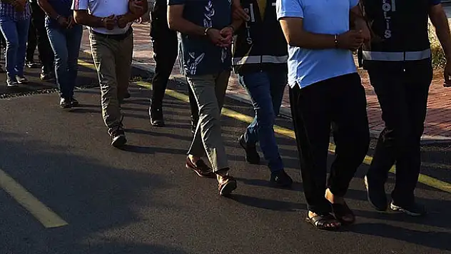 FETÖ'nün TSK yapılanması soruşturmasında 31 gözaltı kararı