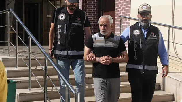 FETÖ'nün Türkiye genelindeki para dağıtıcısı yakalandı