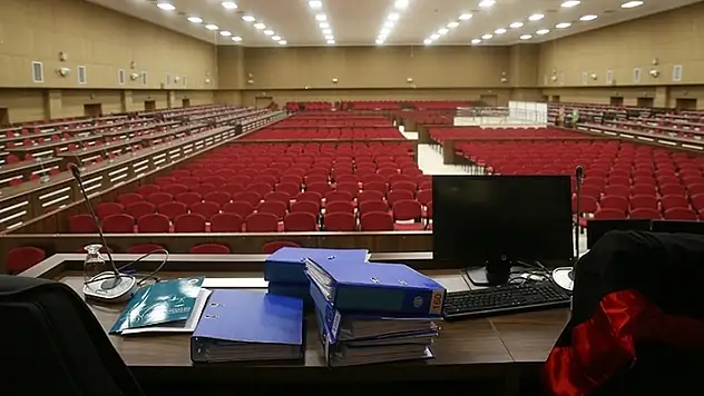 FETÖ'nün 'yargı teşkilatı mahrem imamı' oldukları belirlenen 66 şüpheli hakkında gözaltı kararı
