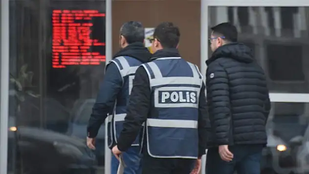 FETÖ operasyonunda 48 ilde 2 bin 261 gözaltı