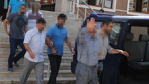 FETÖ soruşturmasında Sarayönü'nde 4 kişi tutuklandı