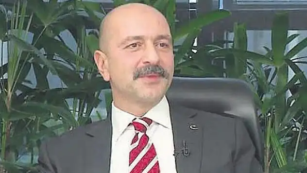 FETÖ'ye ilk neşter İngiltere'den