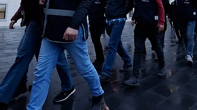 FETÖ'ye yönelik 'ankesör' soruşturmasında 47 şüpheli hakkında gözaltı kararı verildi
