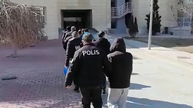 FETÖ'nün askeri okullara sızma oyunu Konya'daki operasyonda deşifre oldu
