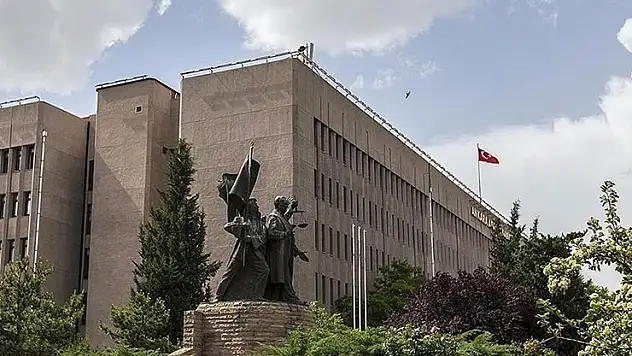 FETÖ'nün Kara Kuvvetleri Komutanlığındaki mahrem yapılanması soruşturmasında 22 gözaltı kararı