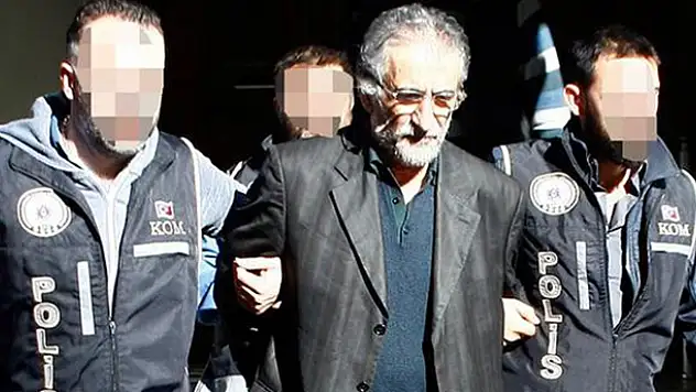Fetullah Gülen'in kardeşi: Altıma bile kaçırıyorum