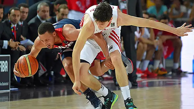 FIBA'da sıralama değişmeyecek