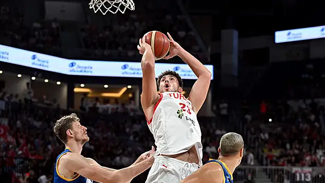 FIBA Olimpiyat Ön Eleme Turnuvası yarı finalinde Türkiye'nin rakibi İsveç oldu
