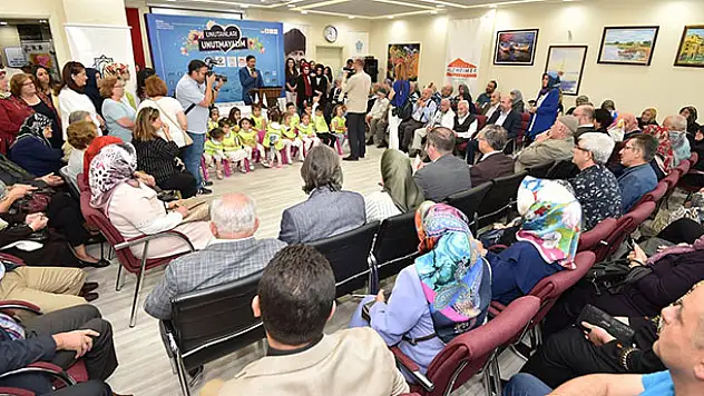 Fidanlar ve çınarlar 'Dünya alzheımer günü'nde buluştu