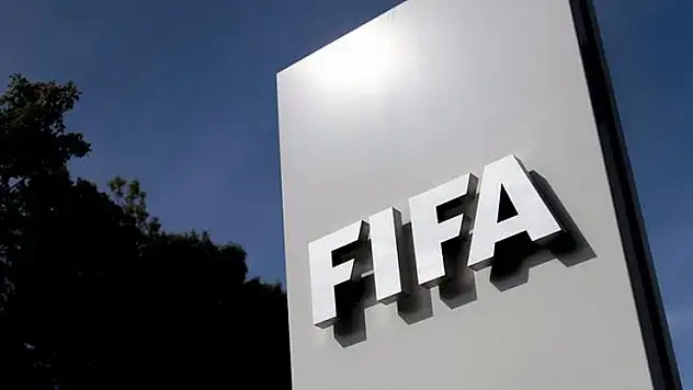 FIFA'dan 2 Süper Lig kulübüne transfer yasağı