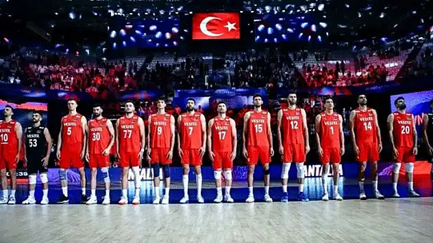 Filenin Efeleri'nin rakibi Polonya