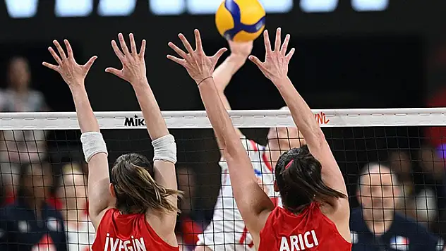 'Filenin Sultanları', FIVB Milletler Ligi'nde yarın Tayland'la karşılaşacak
