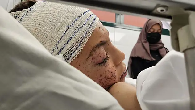 Filistinli kadın doktor, İsrail saldırısında 10 çocuğundan 9'unu kaybetti