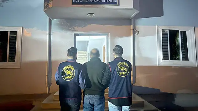 Firari FETÖ'cüler yakalanıp cezaevine gönderildi