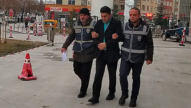 Firari hükümlü, kardeşinin kimliğiyle yakalandı