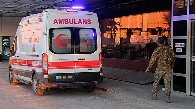 Fırat Kalkanı Harekat Bölgesi'nde yaralanan asker şehit oldu
