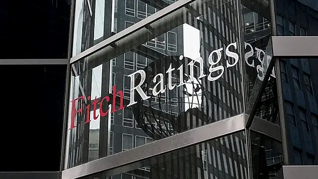 Fitch, Türkiye'nin kredi notunu teyit etti