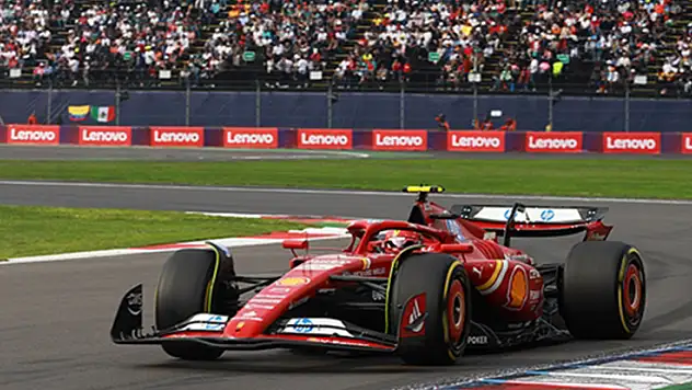 Formula 1'de Meksika Grand Prix'sini Carlos Sainz kazandı