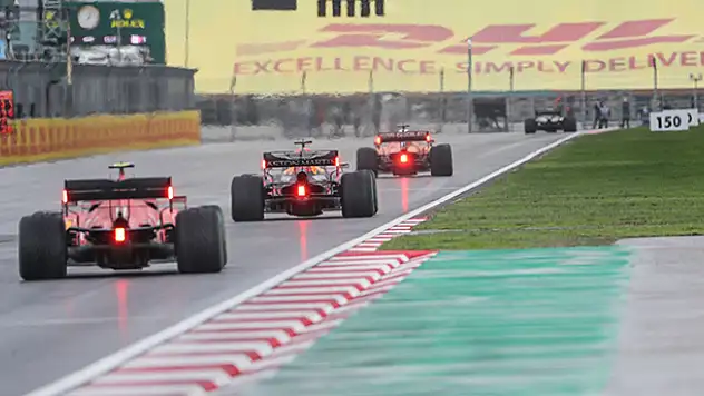 Formula 1'in nabzı 8 ay içinde ikinci kez İstanbul'da atacak