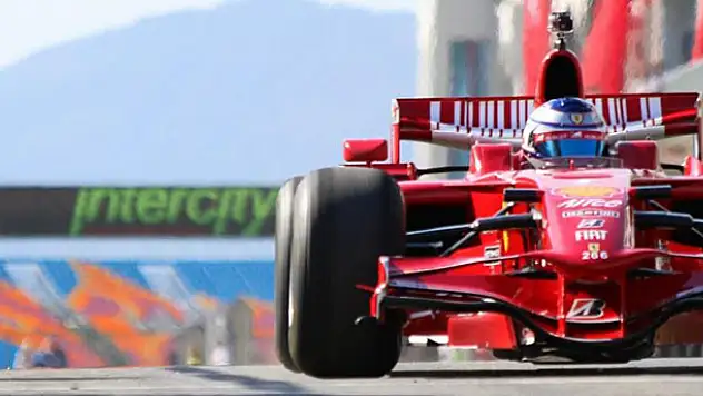 Formula 1 İstanbul yarışı seyircili olacak!