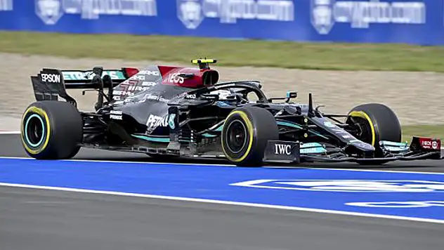 Formula 1 Türkiye Grand Prix'sinde kazanan Bottas