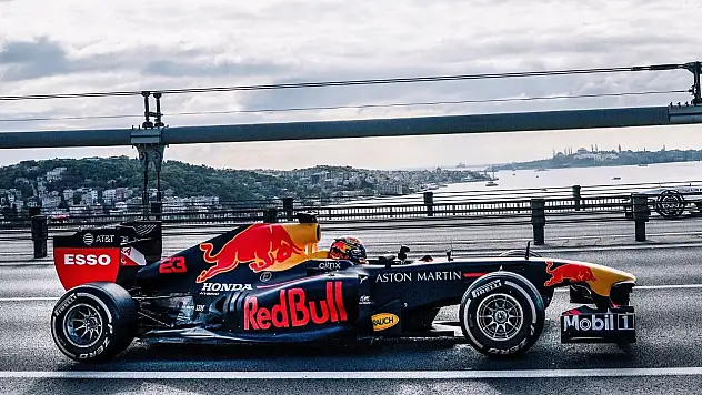 Formula 1 yeniden Türkiye'de! Sözleşme kaç yıllık?