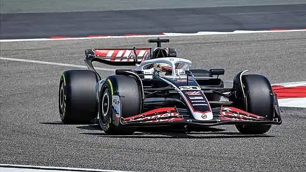 Formula 1'de tarihin en belirsiz sezonu başlıyor