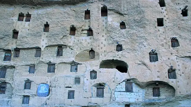 Fotoğraf sanatçıları Karaman'ı fotoğrafladı