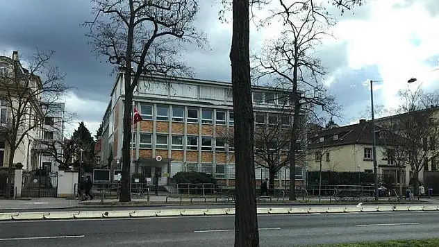 Frankfurt Başkonsolosluğuna Sözleşmeli Sekreter alınacak

