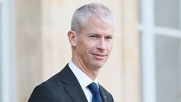 Fransa Kültür Bakanı Franck Riester koronavirüse yakalandı