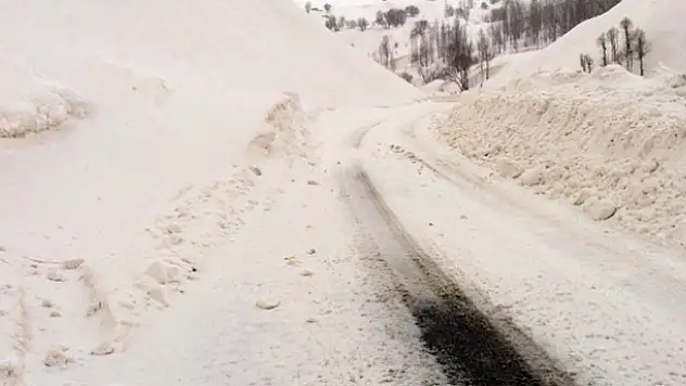 Fransız Alplerine çığ düştü: 5 ölü, 2 kayıp