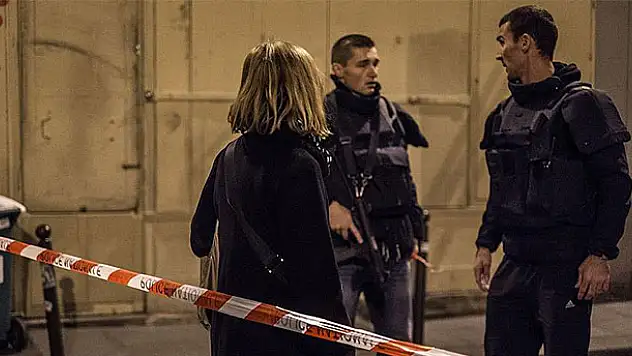 Fransız polisi, Le Pen'in evine baskın düzenledi
