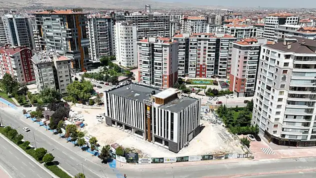 Fuat Sezgin Gençlik ve Spor Merkezi'nde sona gelindi
