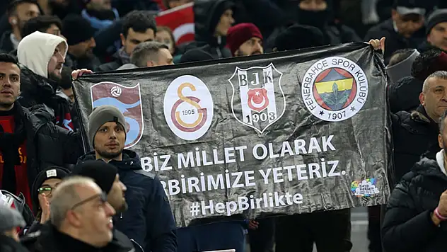 Futbol dünyası Trabzon'da tek yürek oldu
