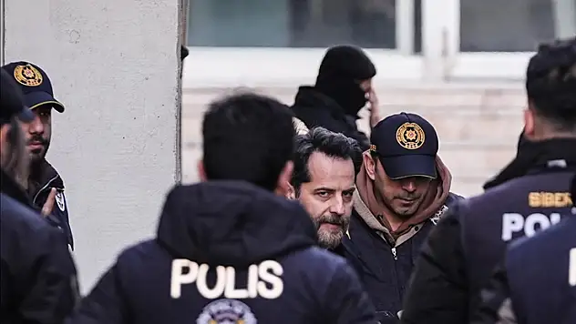 'Futbolda bahis' soruşturması kapsamında gözaltına alınan Erden Timur tutuklandı