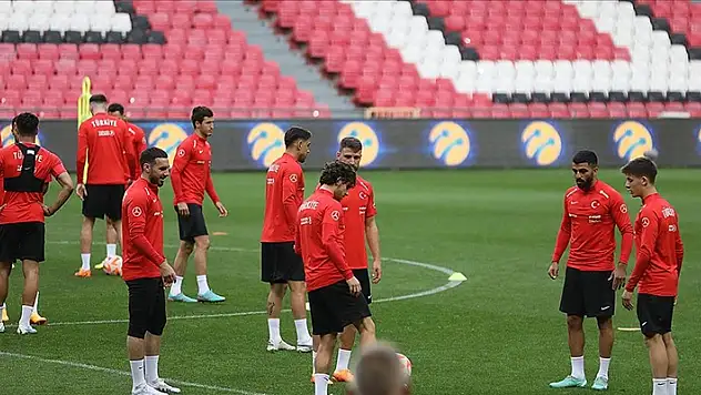 Futbolda milli mesai başlıyor! 
