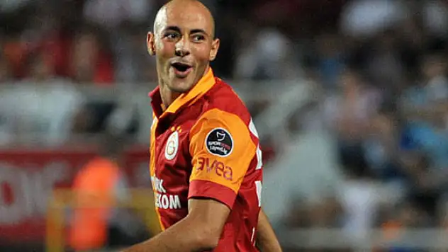 Galatasaray'a geri dönüyor.