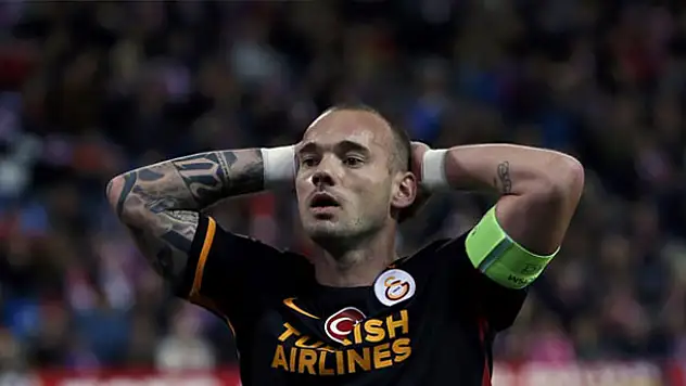 Galatasaray'a Sneijder şoku