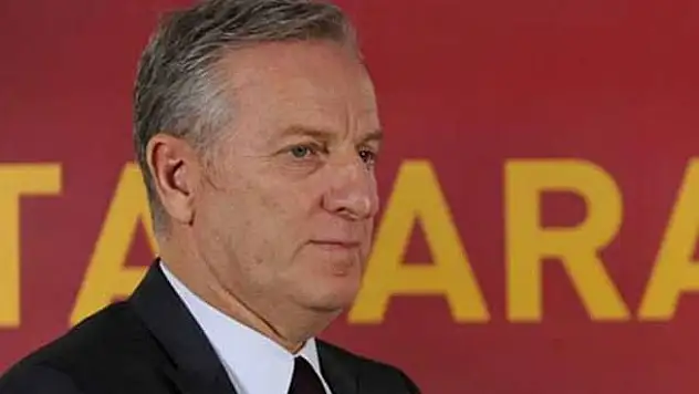 Galatasaray borsaya bildirdi!