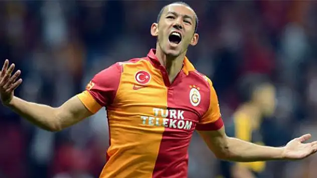 Galatasaray'da gündem futbolcu sözleşmeleri