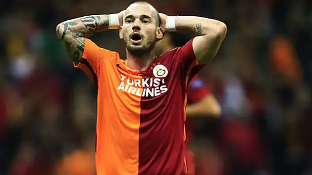 Galatasaray'da Sneijder şoku!