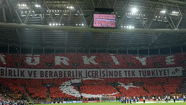 Galatasaray'dan müthiş koreografi