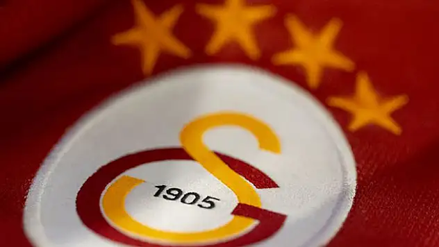 Galatasaray Futbol Takımı'nda bir personelde koronavirüs tespit edildi