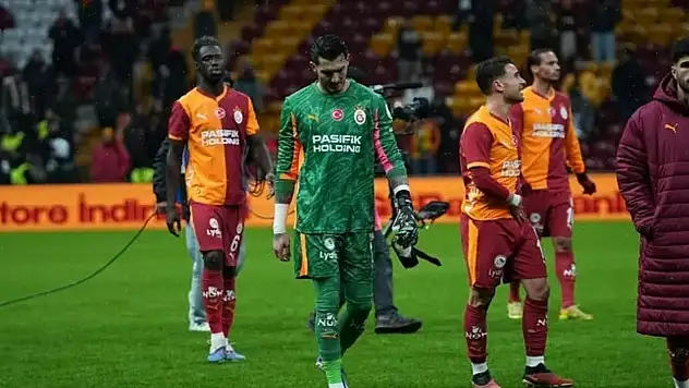 Galatasaray ikinci yarıya tatsız girdi